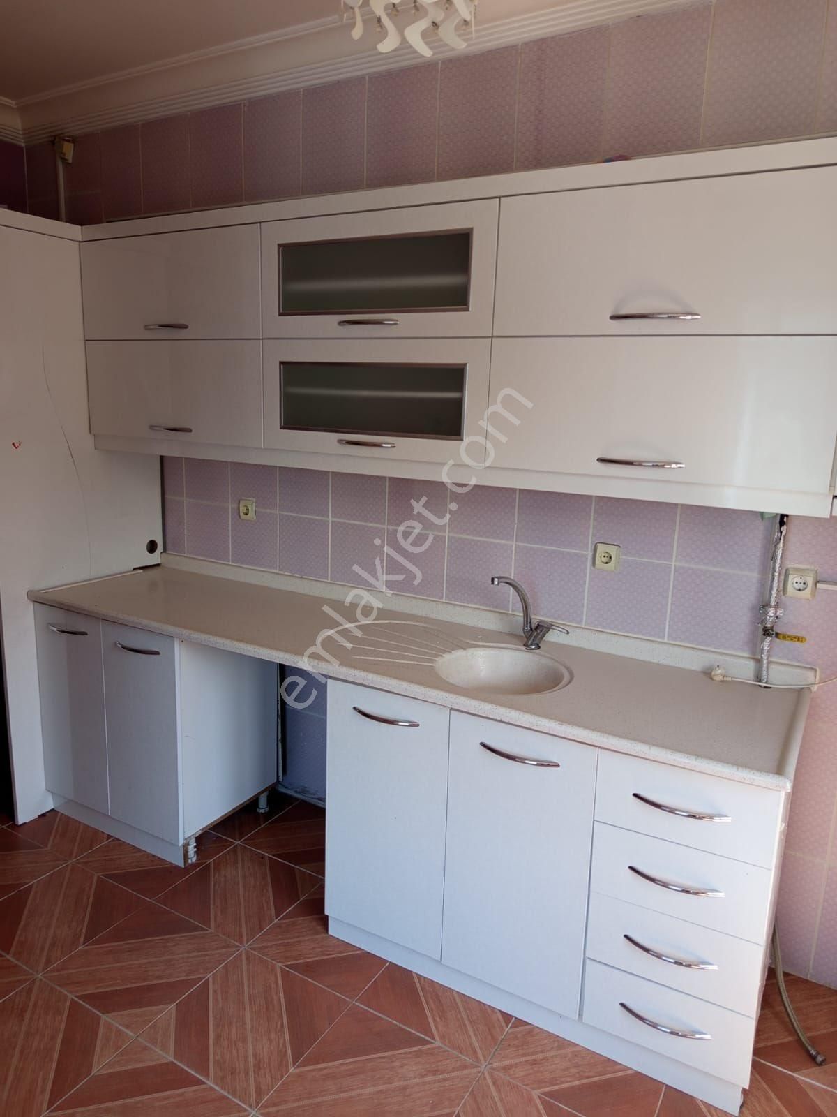 Yenidoğan Matbacılar Sitesi Yanı 3+1 Fırsat Daire - Görsel 17