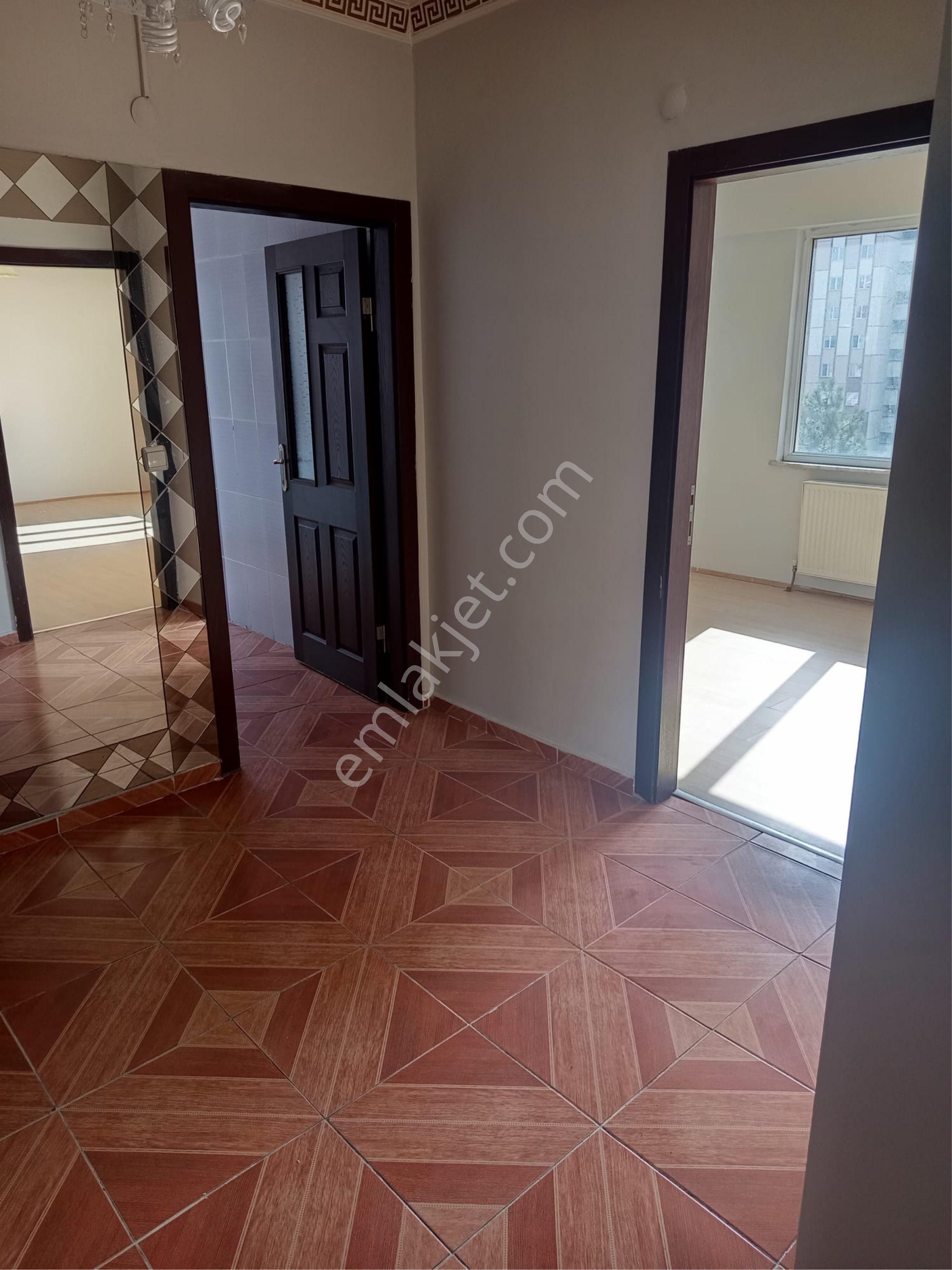 Yenidoğan Matbacılar Sitesi Yanı 3+1 Fırsat Daire - Görsel 4