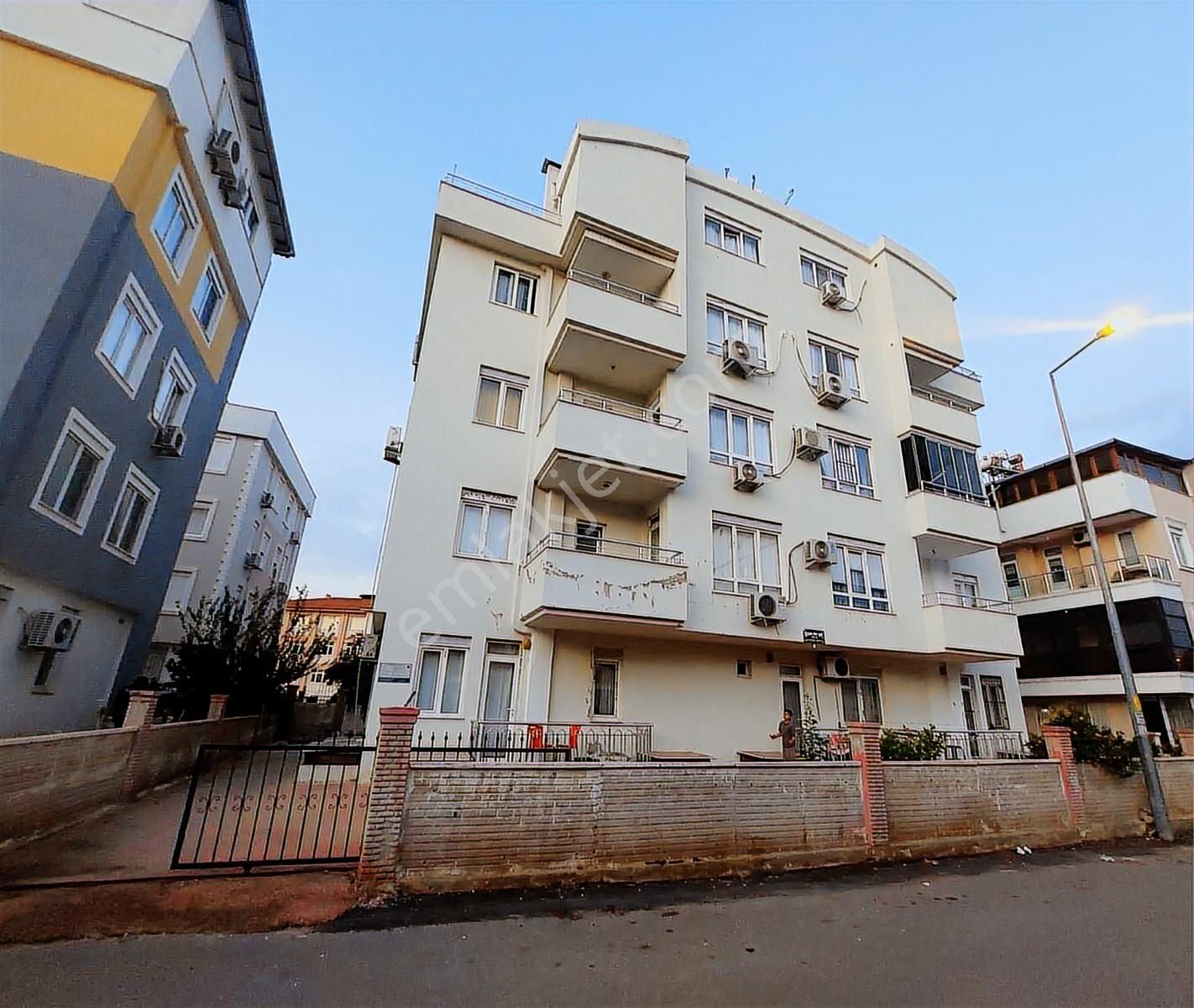 Satılık Daire 3+1 Kepez Yenidoğan Mahallesi