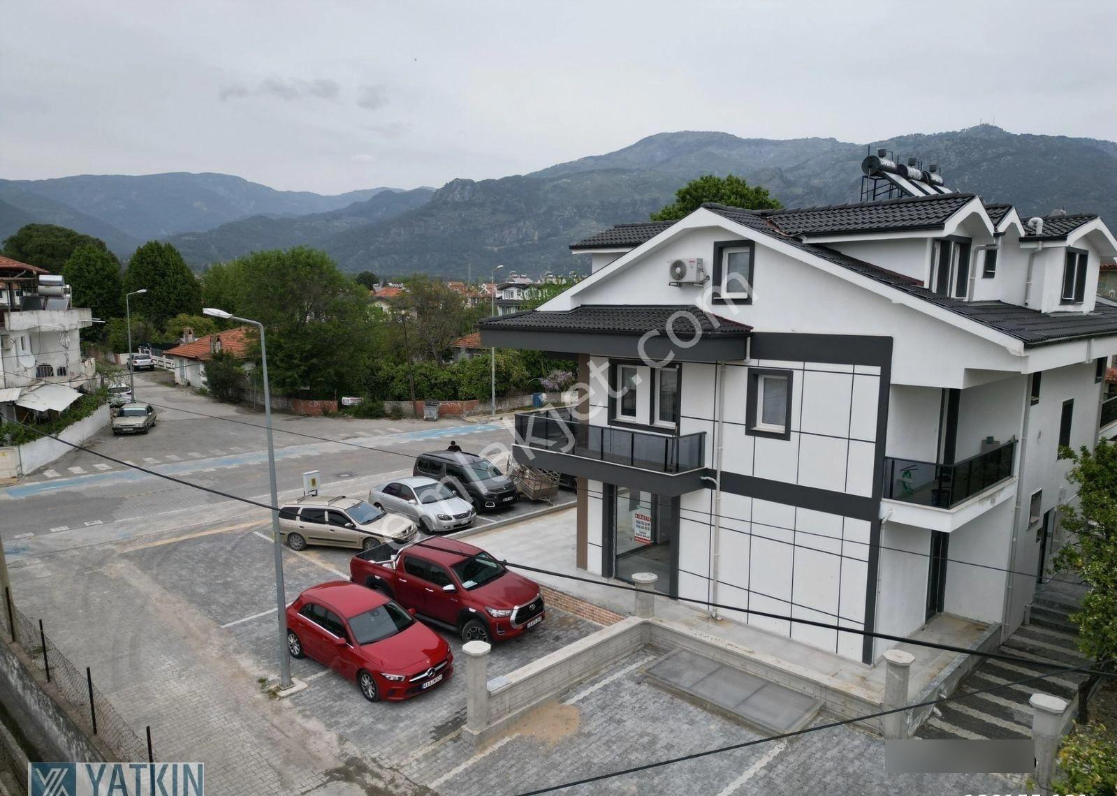 Köyceğiz'de Güreli Cd. Üzerinde Köşe Kiralık İşyeri - Görsel 4
