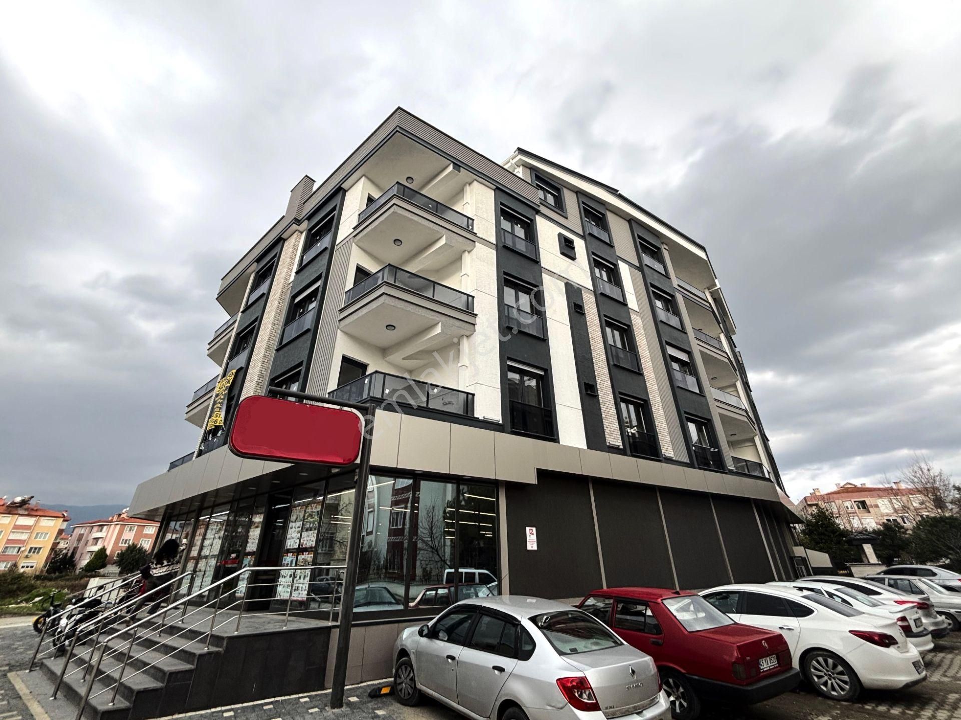 𝄞melodi'den İkizçay'ın En İyi Konumda Yepyeni Projesinde Ön Cephe Arakat 2+1 Dairesi