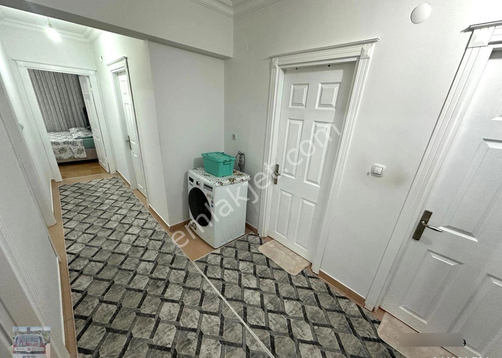 Ty'den Malazgirt Mh'de 3+1 Asansörlü Ara Katta Bağımsız Daire!!! - Görsel 6