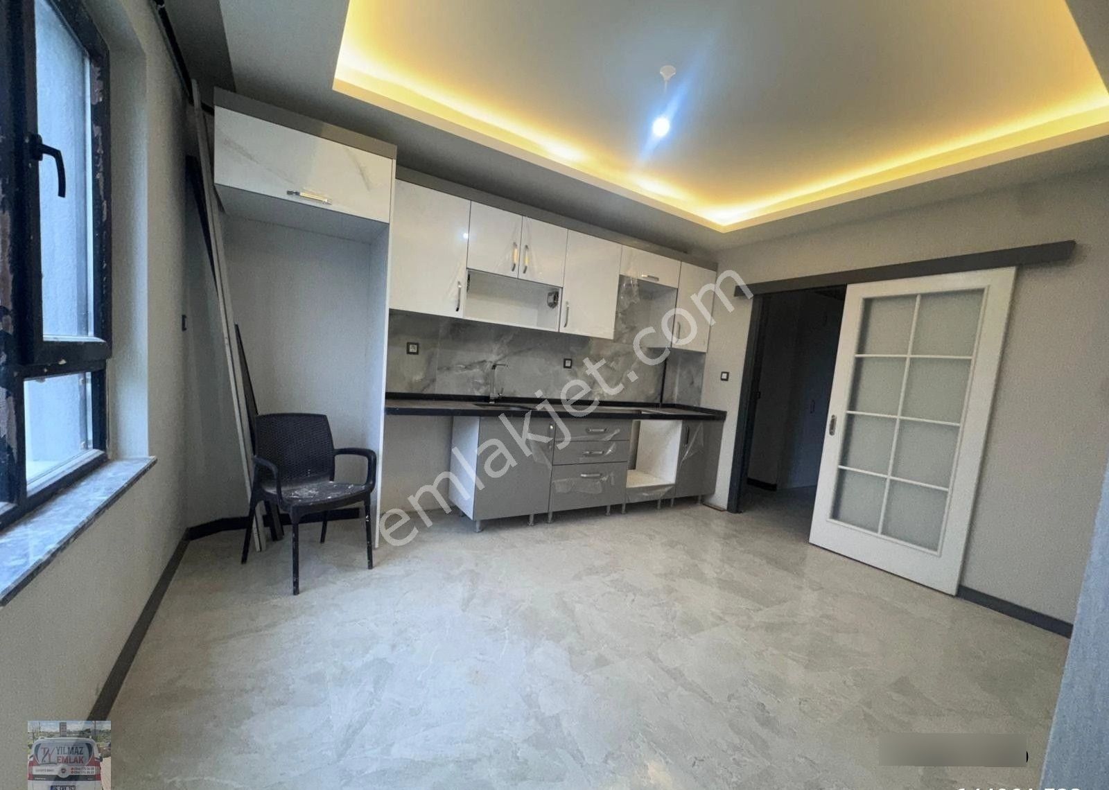 Malazgirt Mh'de 3+1 Yüksek.g Sıfır Ebeveyn By. Asansörlü Daire! - Görsel 13