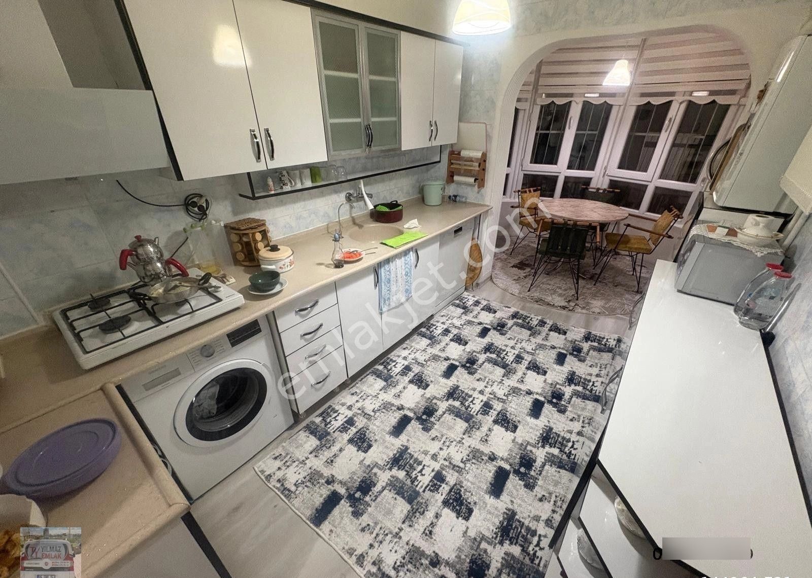 Pınarbaşın'da Ara Katta 3+1 Muaazam Konumda Fırsat Daire!!!!