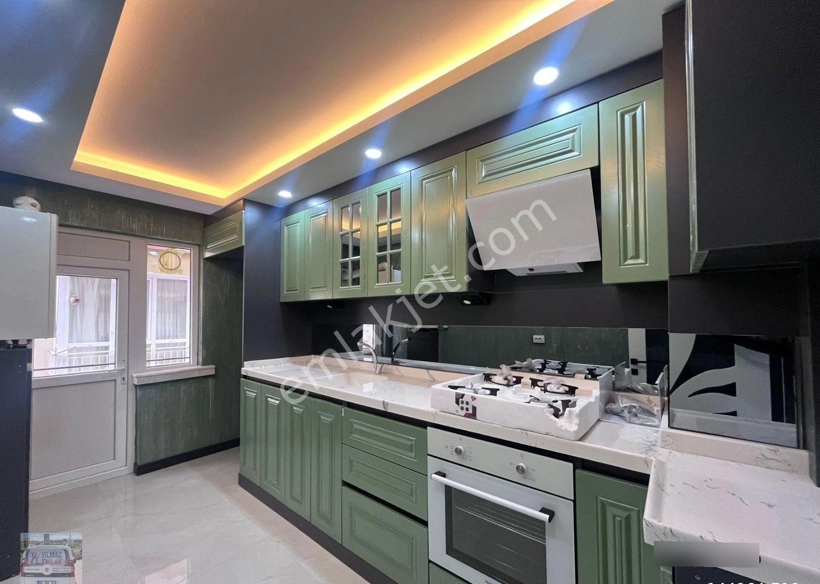 Ty'den Muhteşem Konumda Full+full Lüks 3+1 Fırsat Daire!!!!!