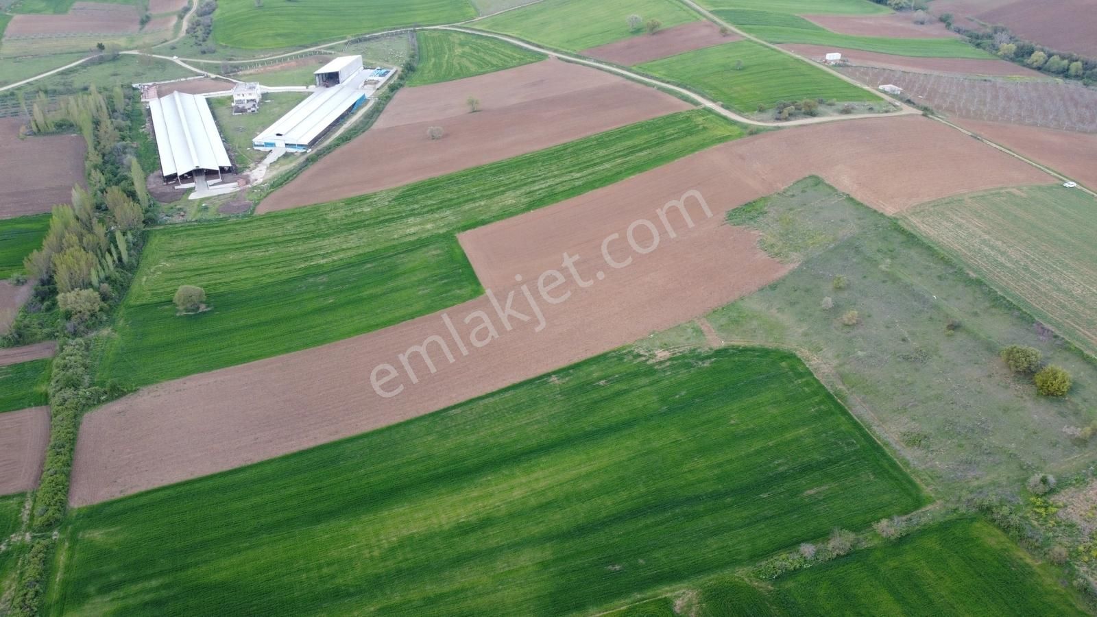Karataş'tan 15.300 M2 Yolu Mevcut Merkeze Yakın Yatırımlık Kupon - Görsel 12