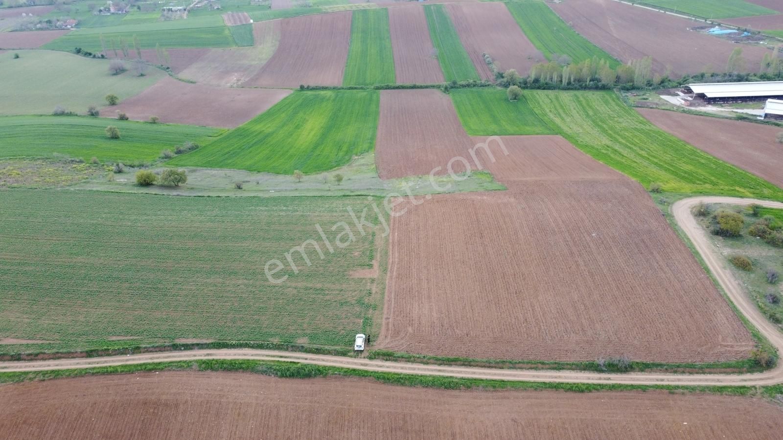 Karataş'tan 15.300 M2 Yolu Mevcut Merkeze Yakın Yatırımlık Kupon - Görsel 7