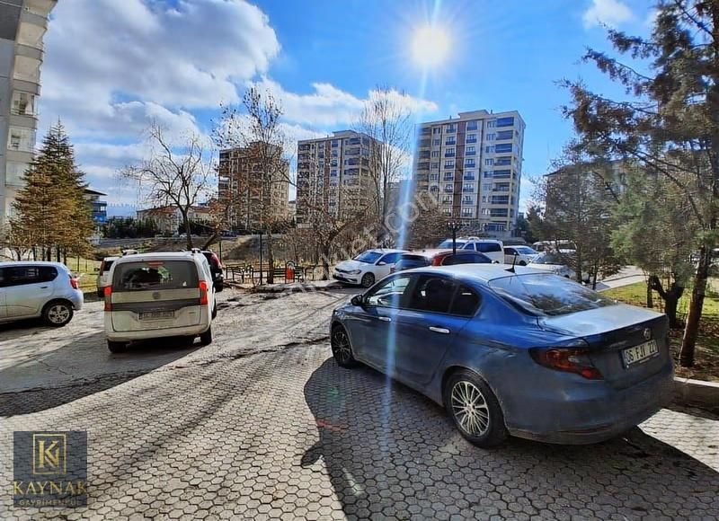 Ahi Mesut Mahallesinde Satılık 3+1 Yüksek Giriş Site Dairesi - Görsel 24