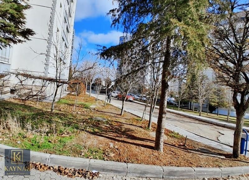 Ahi Mesut Mahallesinde Satılık 3+1 Yüksek Giriş Site Dairesi - Görsel 17