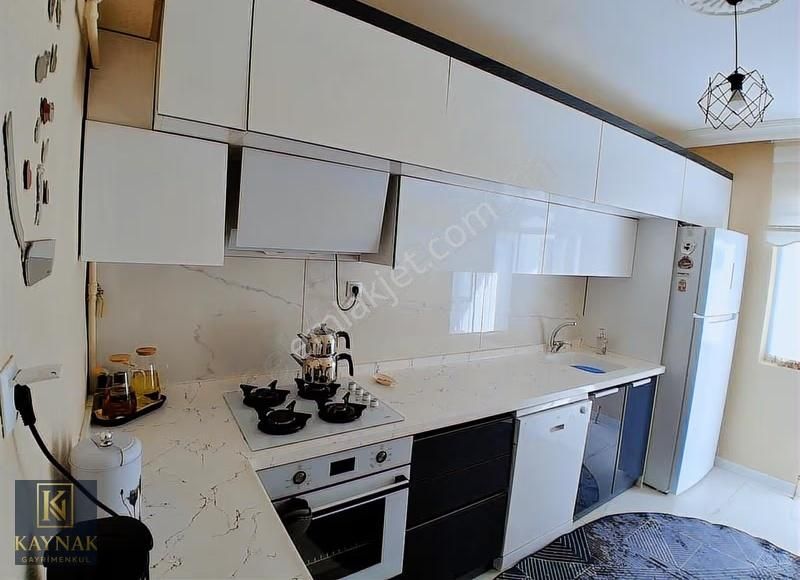 Ahi Mesut Mahallesinde Satılık 3+1 Yüksek Giriş Site Dairesi