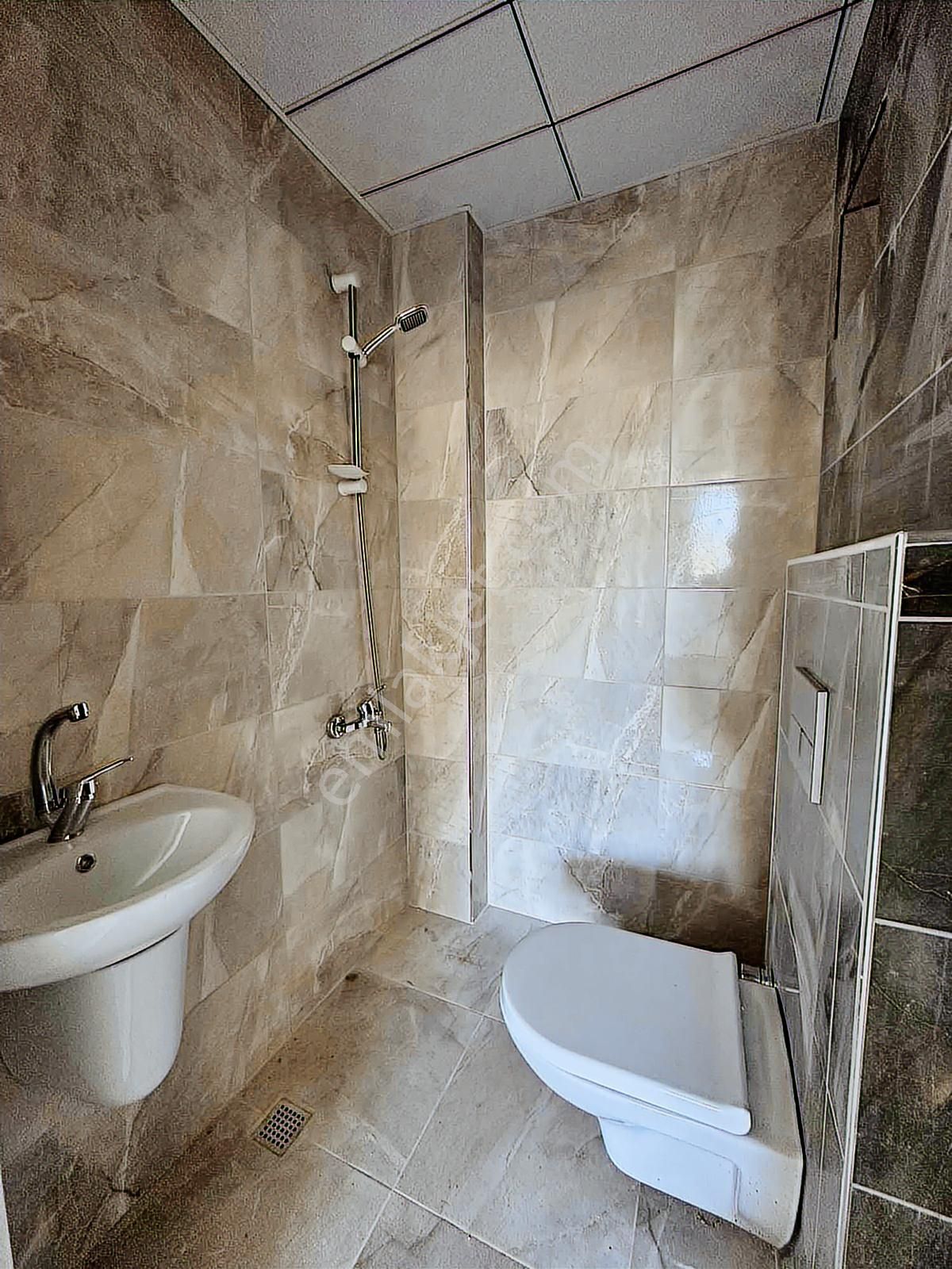 Karadeniz Emlak'tan Pelitköy De Geniş Satılık 2+1 Daire - Görsel 13