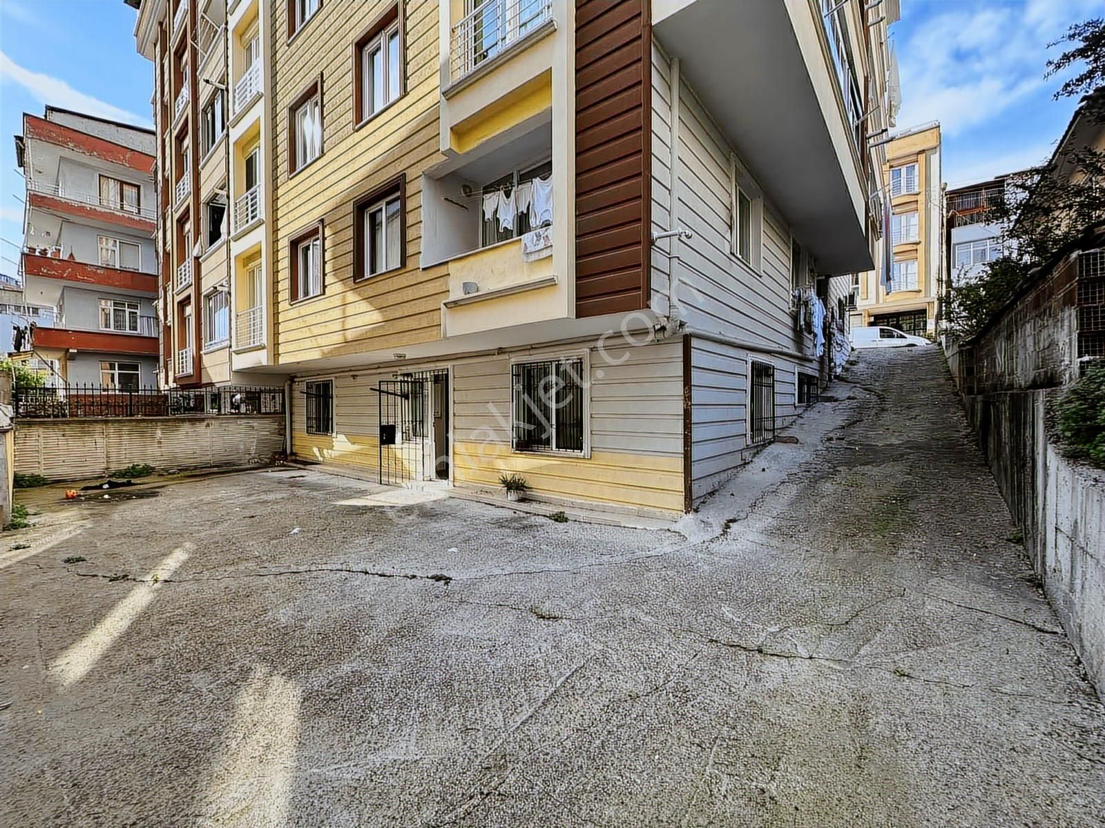 Karadeniz Emlak'tan Liman Mahallesinde 2+1 Bahçe Katı Daire - Görsel 20