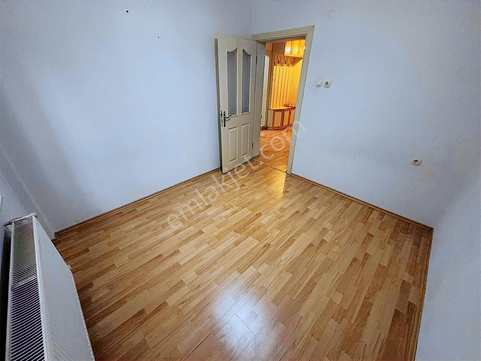 Yunusemre Mahallesi 3+1 Kiralık Daire - Görsel 13