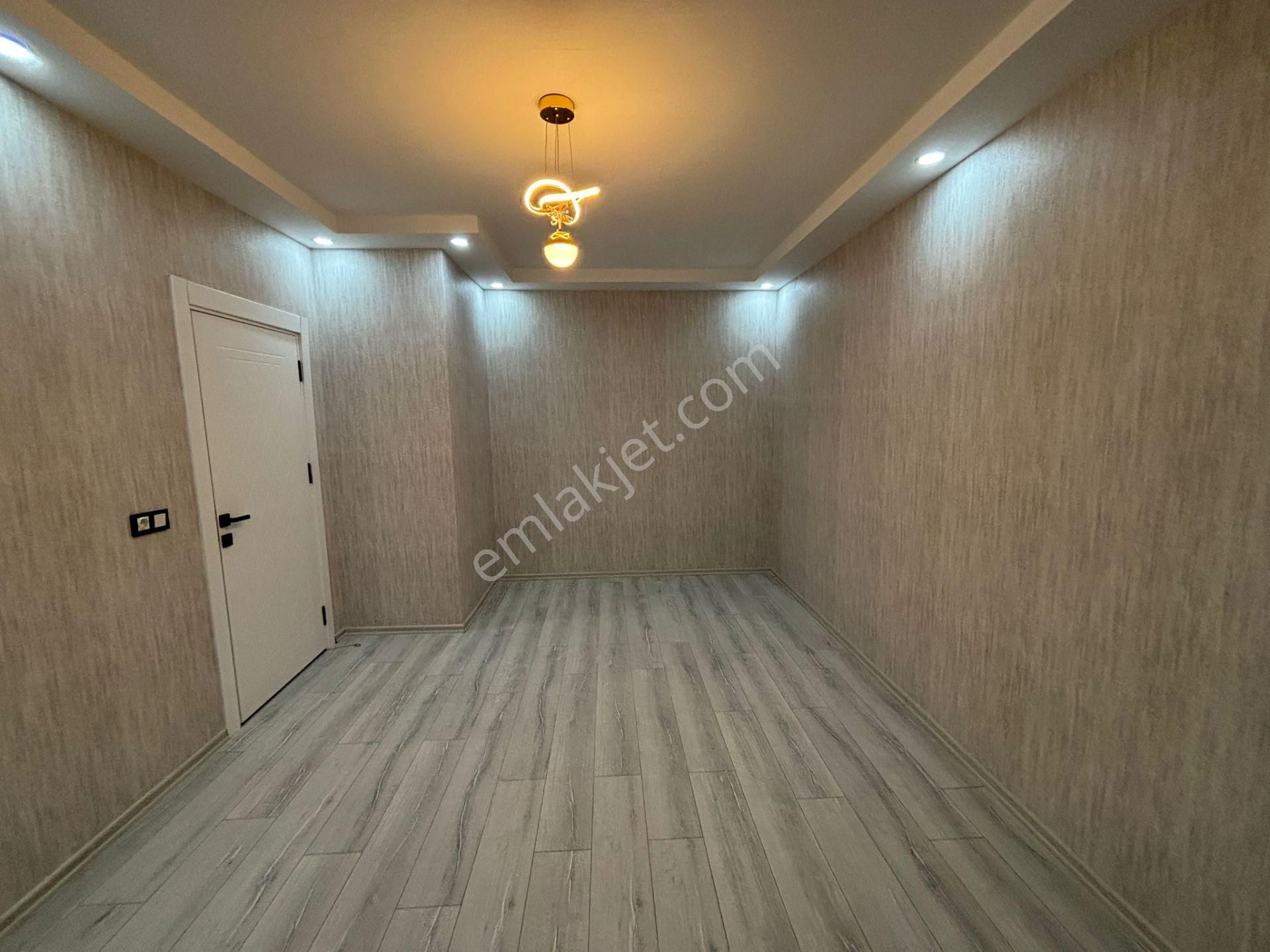 **eryıldız İnşaat**kendi Mülkümüz**çarşı İçinde Ful+ful Büyük Teraslı Ultra Lüx 1+1 Daire - Görsel 24