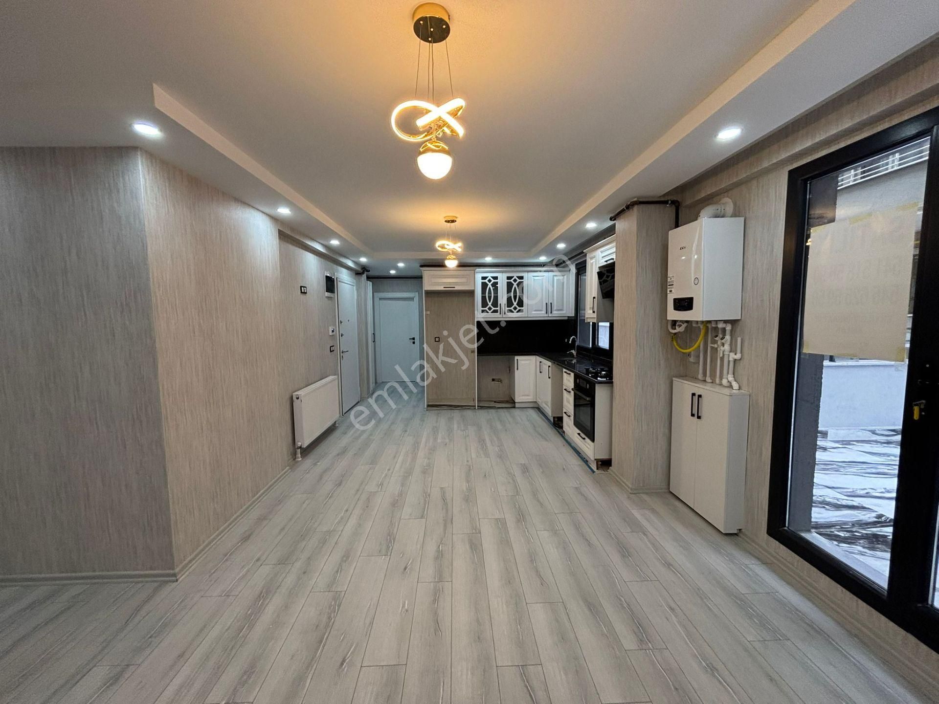 **eryıldız İnşaat**kendi Mülkümüz**çarşı İçinde Ful+ful Büyük Teraslı Ultra Lüx 1+1 Daire - Görsel 4