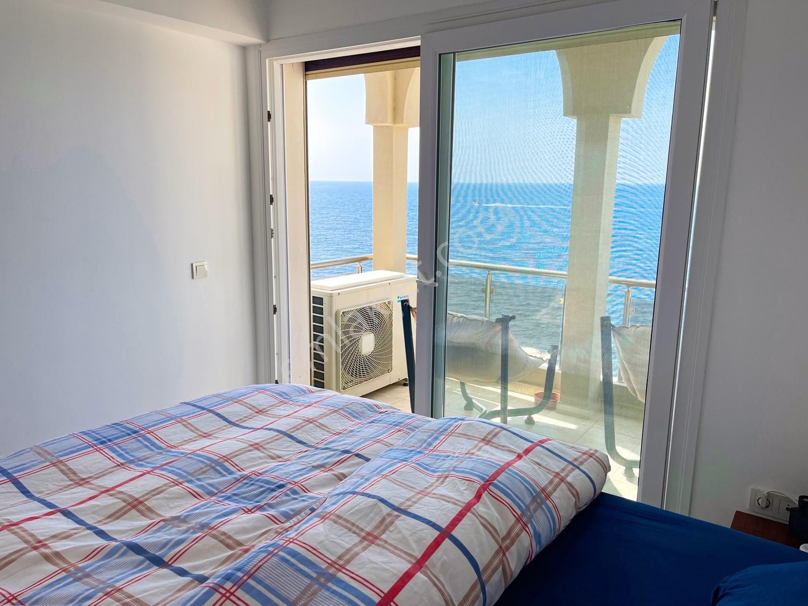 Acil Satılık ▃▅▇ Yabancıdan Denize Sıfır - Görsel 5