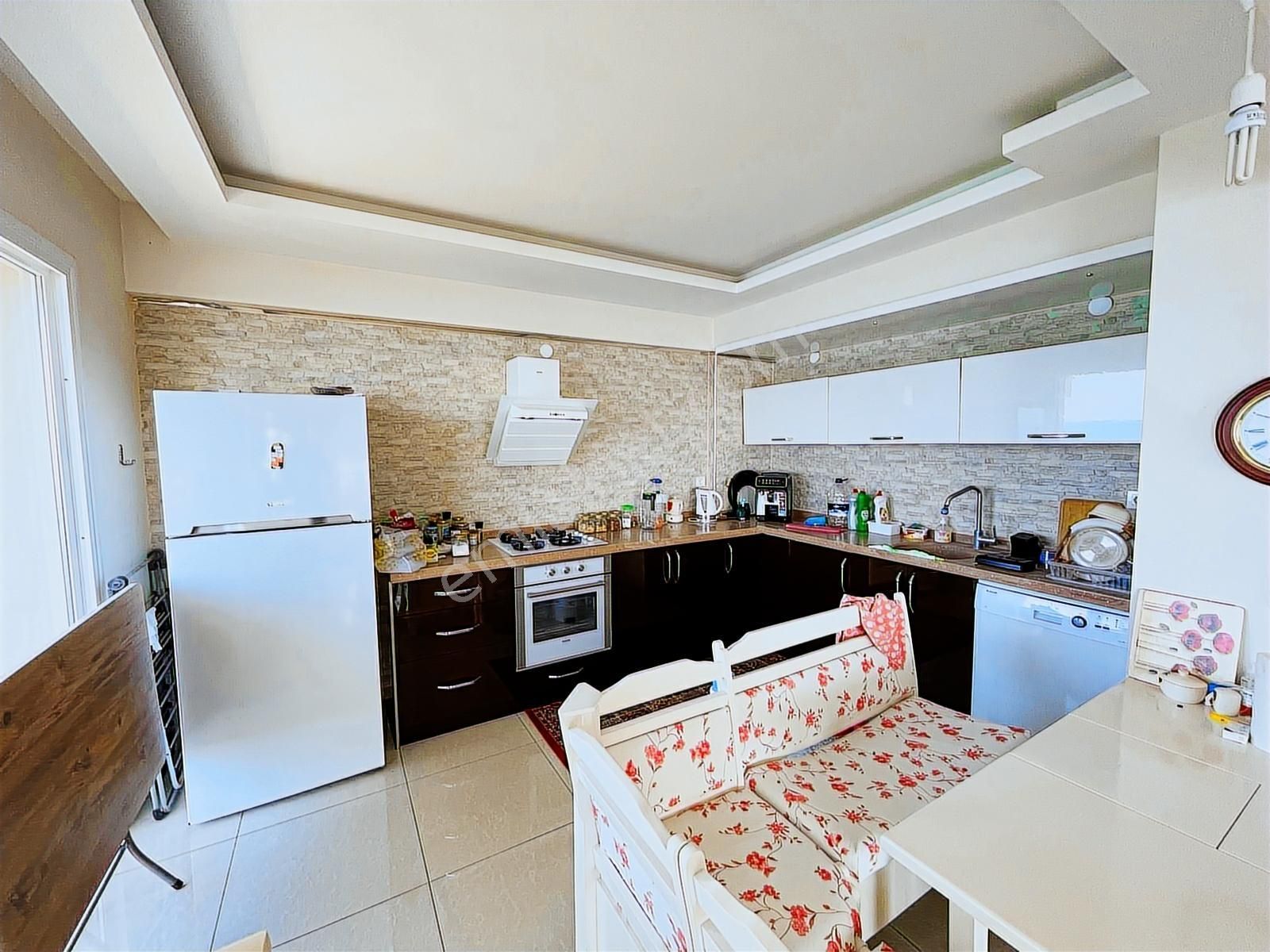 Acil Satılık ▃▅▇ Yabancıdan Denize Sıfır - Görsel 32