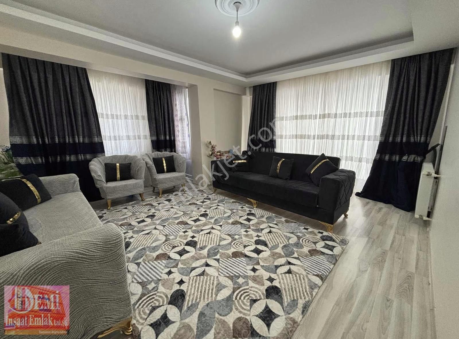 Net 200 Mt2 Barbaros Mahallesinde 5+1 Dublex Daire