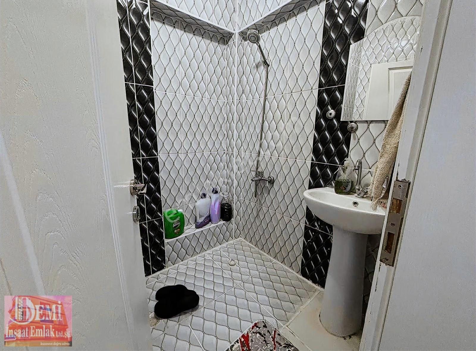 Net 200 Mt2 Barbaros Mahallesinde 5+1 Dublex Daire - Görsel 25