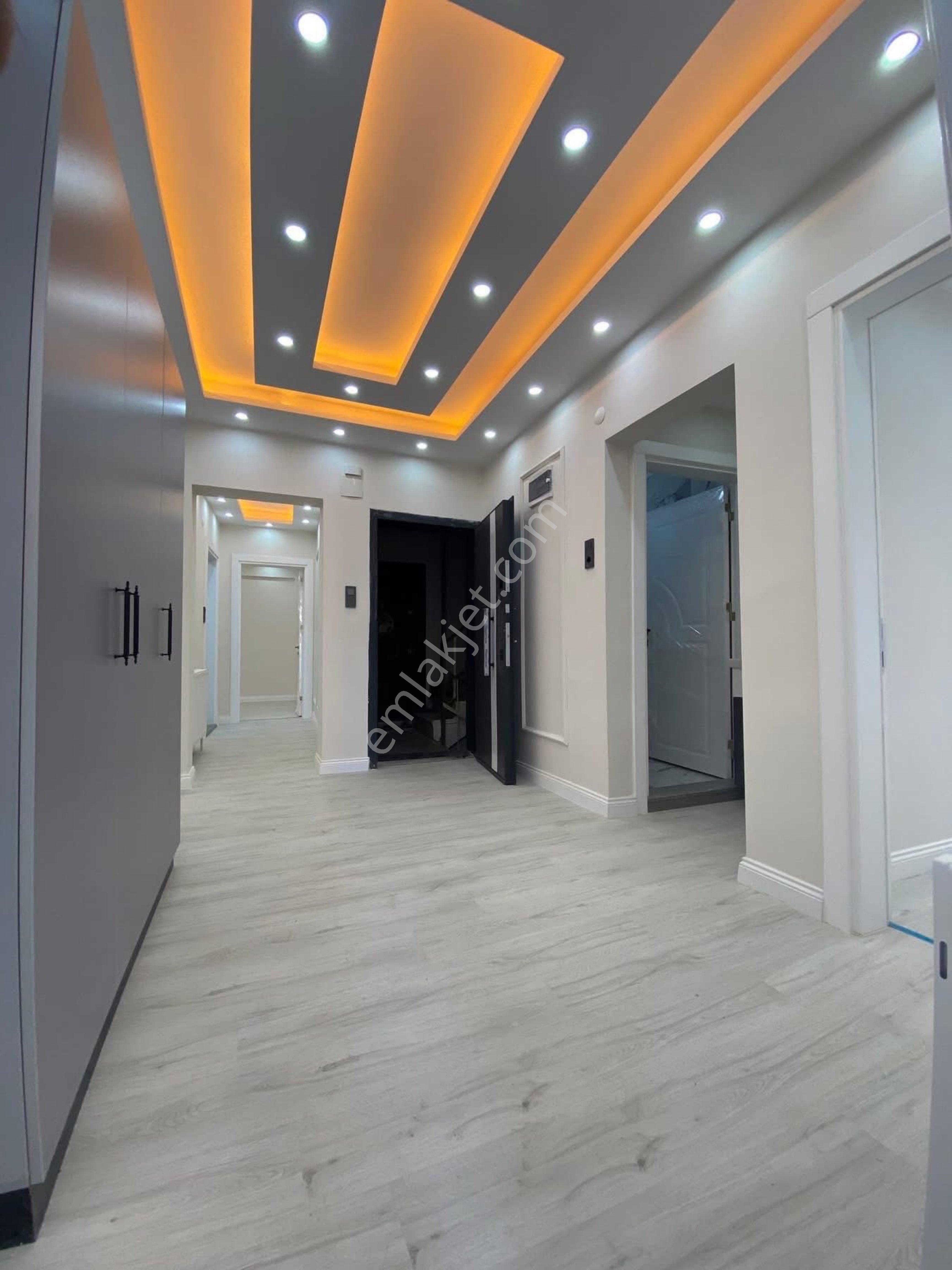 Cumhuriyet Mahallesi’nde Geniş 3+1 Satılık Daire - Görsel 9