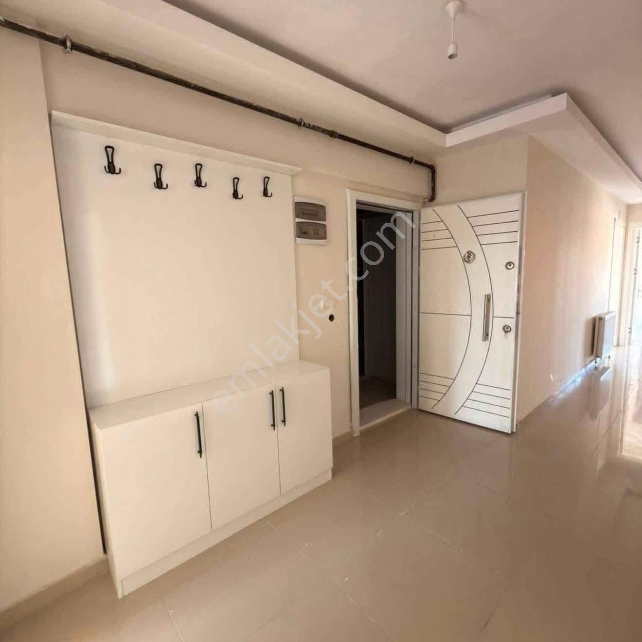 🏡 Zafer Mahallesi’nde, Ara Kat Geniş 3+1 Satılık Daire! 5.350.000 - Görsel 6