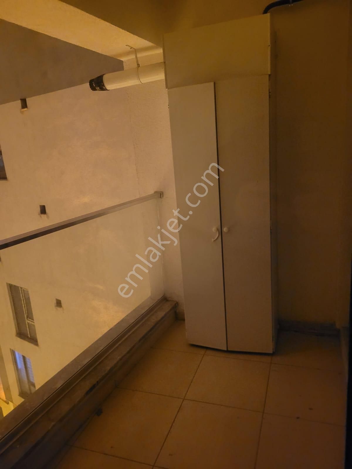 Eminevim Fuzulevim Birevim'e Uygun Kat Mülkiyetli Eşyalı 2+1 - Görsel 3