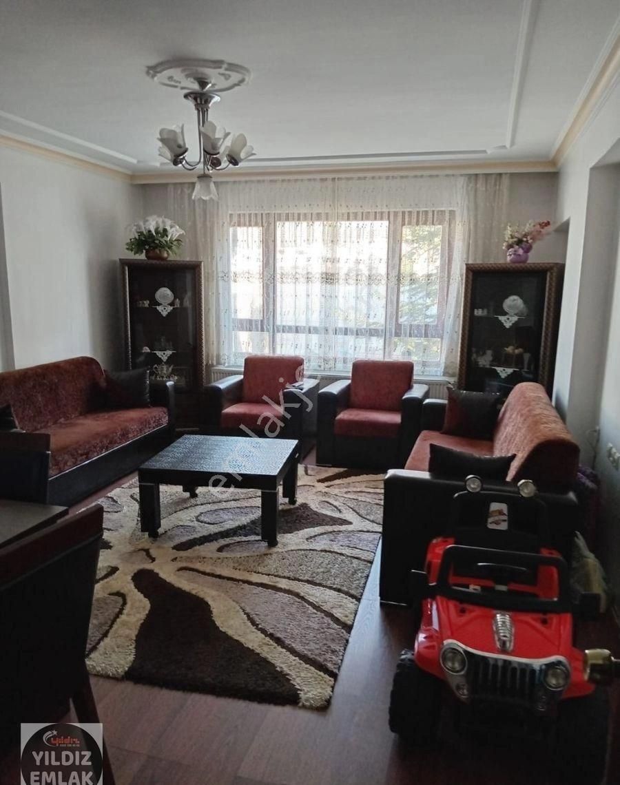 3+1 Bağımsız Salon Ara Kat Geniş Satılık Daire Yıldız Emlak'tan