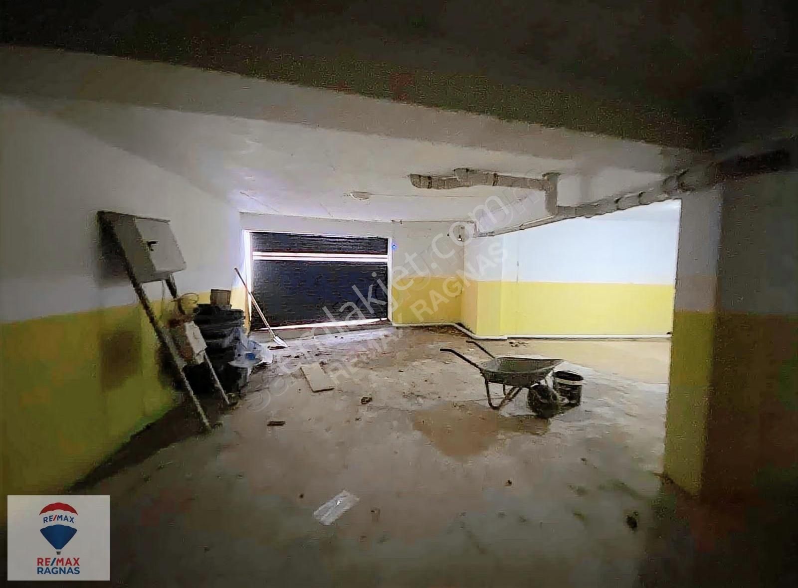 Çekmeköy Aydınlar Mah. K.otoparklı Arakat 2+1 86m² Satılık Daire - Görsel 23