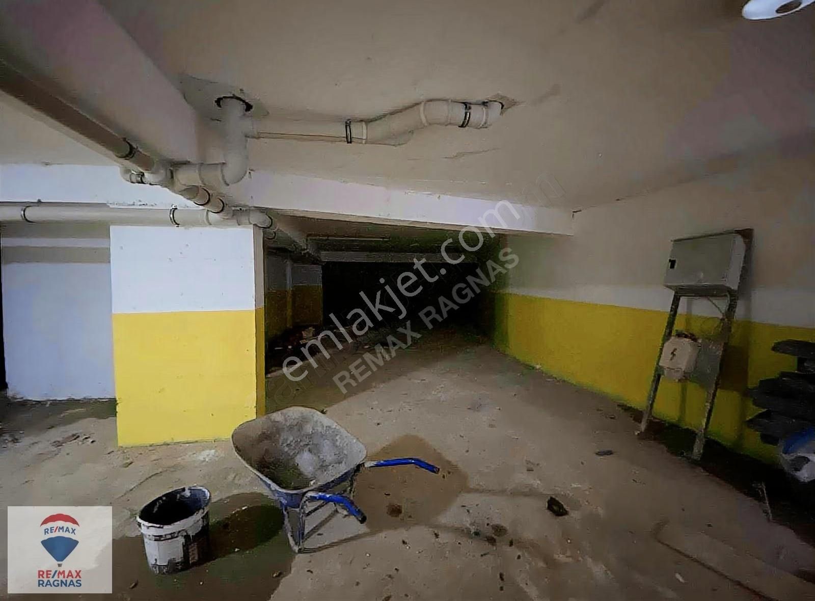 Çekmeköy Aydınlar Mah. K.otoparklı Arakat 2+1 86m² Satılık Daire - Görsel 21