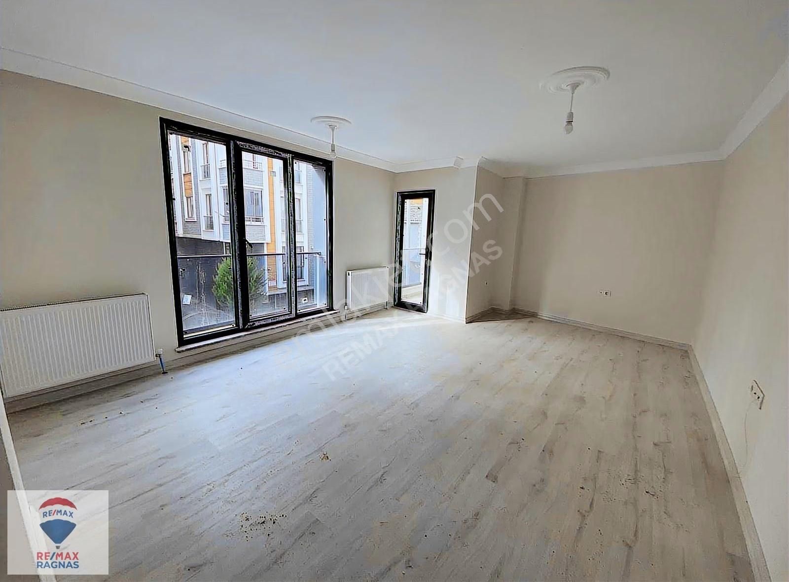 Çekmeköy Aydınlar Mah. K.otoparklı Arakat 2+1 86m² Satılık Daire - Görsel 7