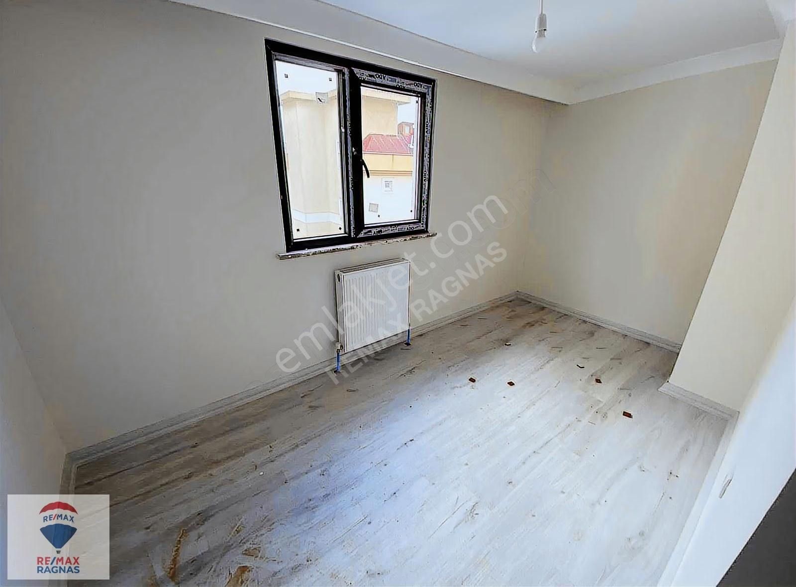 Çekmeköy Aydınlar Mah. Üst Dubleks K.otoparklı 2+1 165m² Daire - Görsel 5