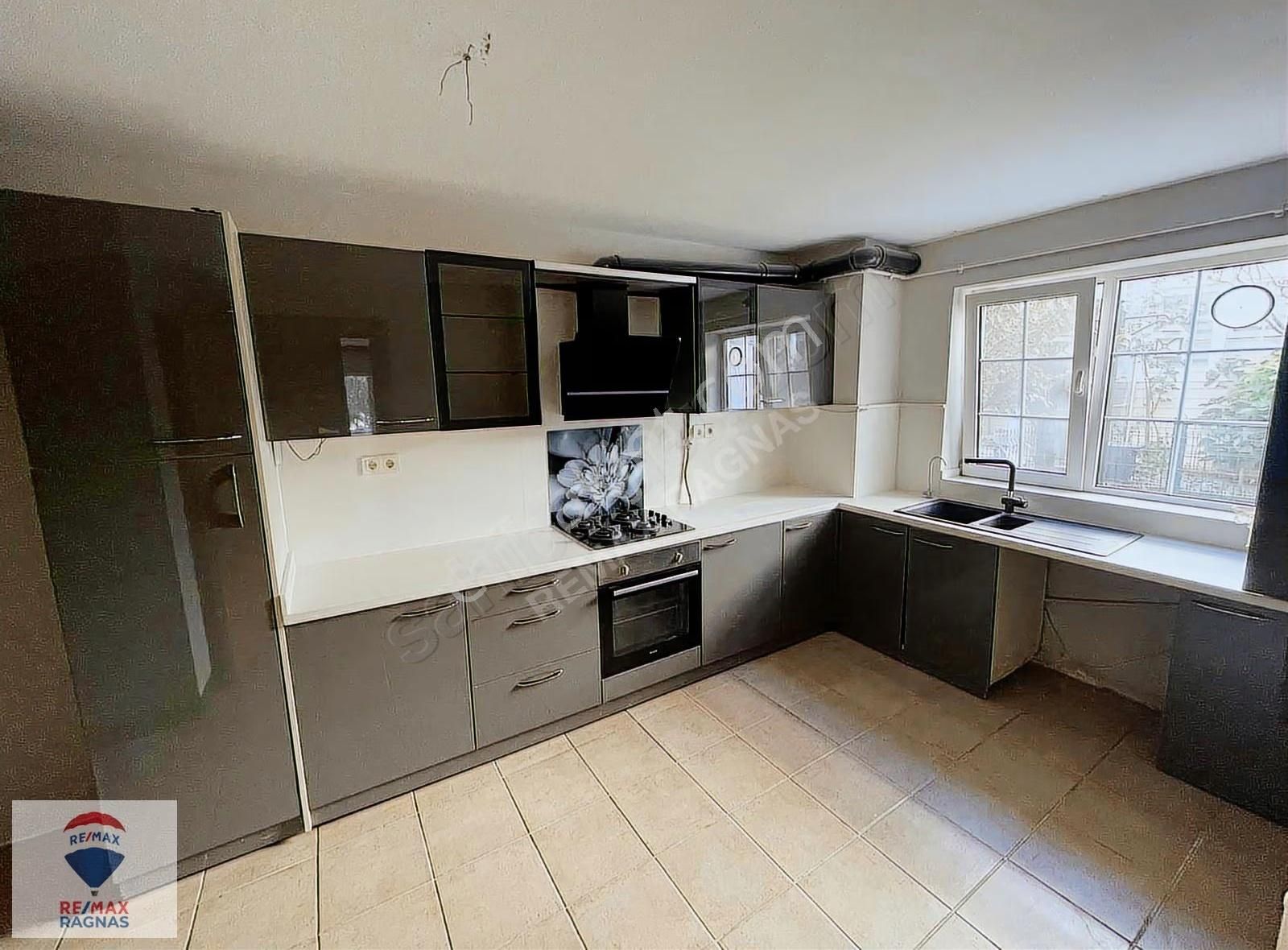 Çekmeköy Elysium Garden Da Satılık 6+1 269m2 Boş Villa - Görsel 33