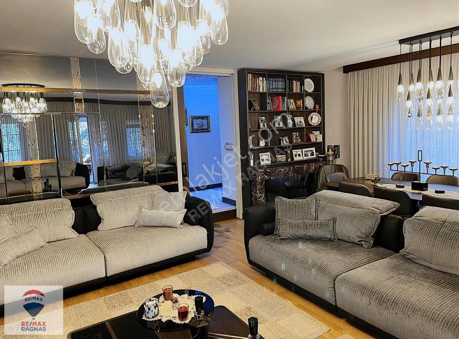 Çekmeköy Elysium Garden Da Satılık 6+1 269m2 Boş Villa - Görsel 29