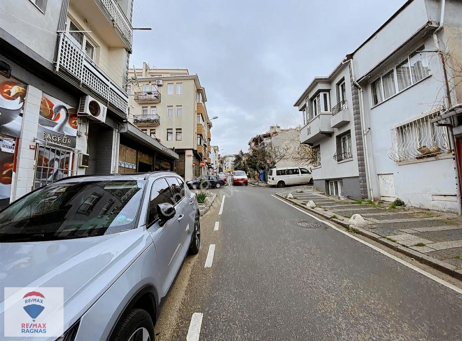 Murat Reis Mah. Cadde Üzeri 80m² Depolu Kiralık Dükkan - Görsel 18