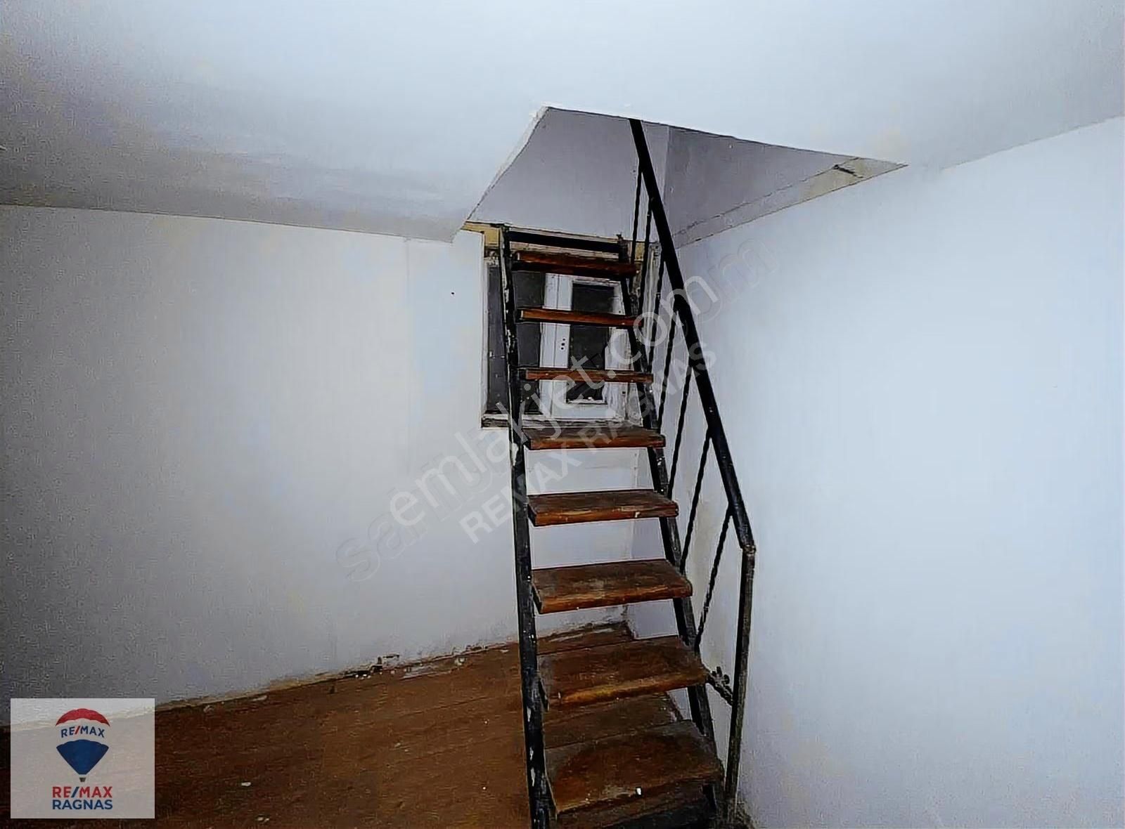 Murat Reis Mah. Cadde Üzeri 80m² Depolu Kiralık Dükkan - Görsel 4