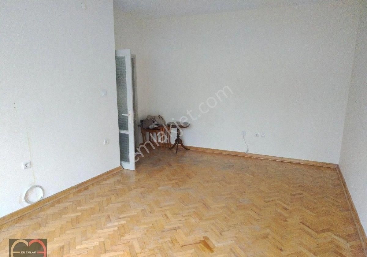 Eşyalı 2+1 Kiralık Daire Çankaya Maltepede Metrolara Ve Anıttepe Jandarma Sosyal Tesislerine Yakın - Görsel 6