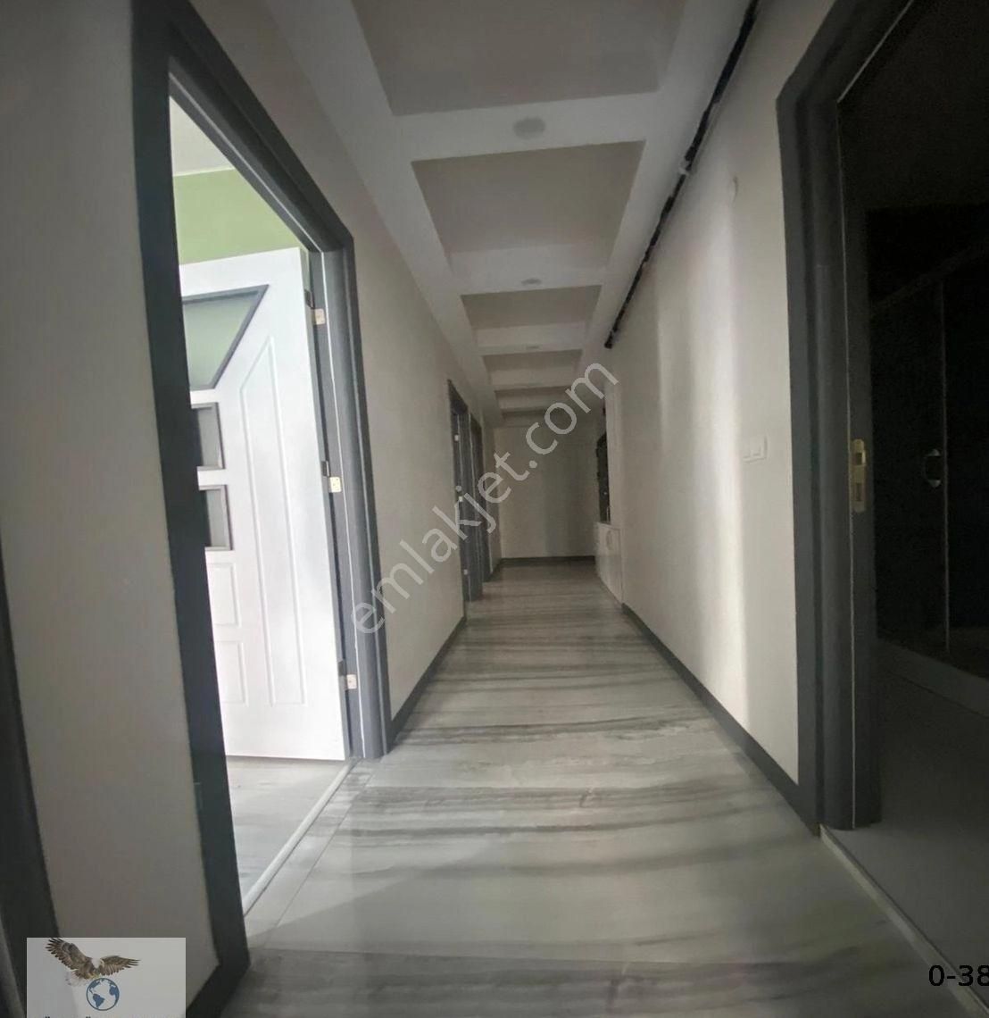 Avcılar Merkezde 2+1 Ön Cephe Kapalı Otoparklı İhtiyaçtan Satılık - Görsel 5