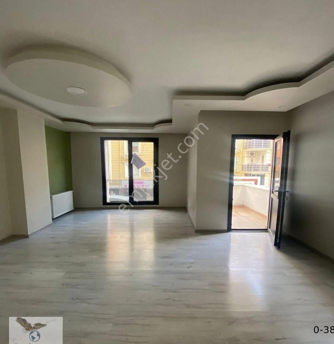 Avcılar Merkezde 2+1 Ön Cephe Kapalı Otoparklı İhtiyaçtan Satılık