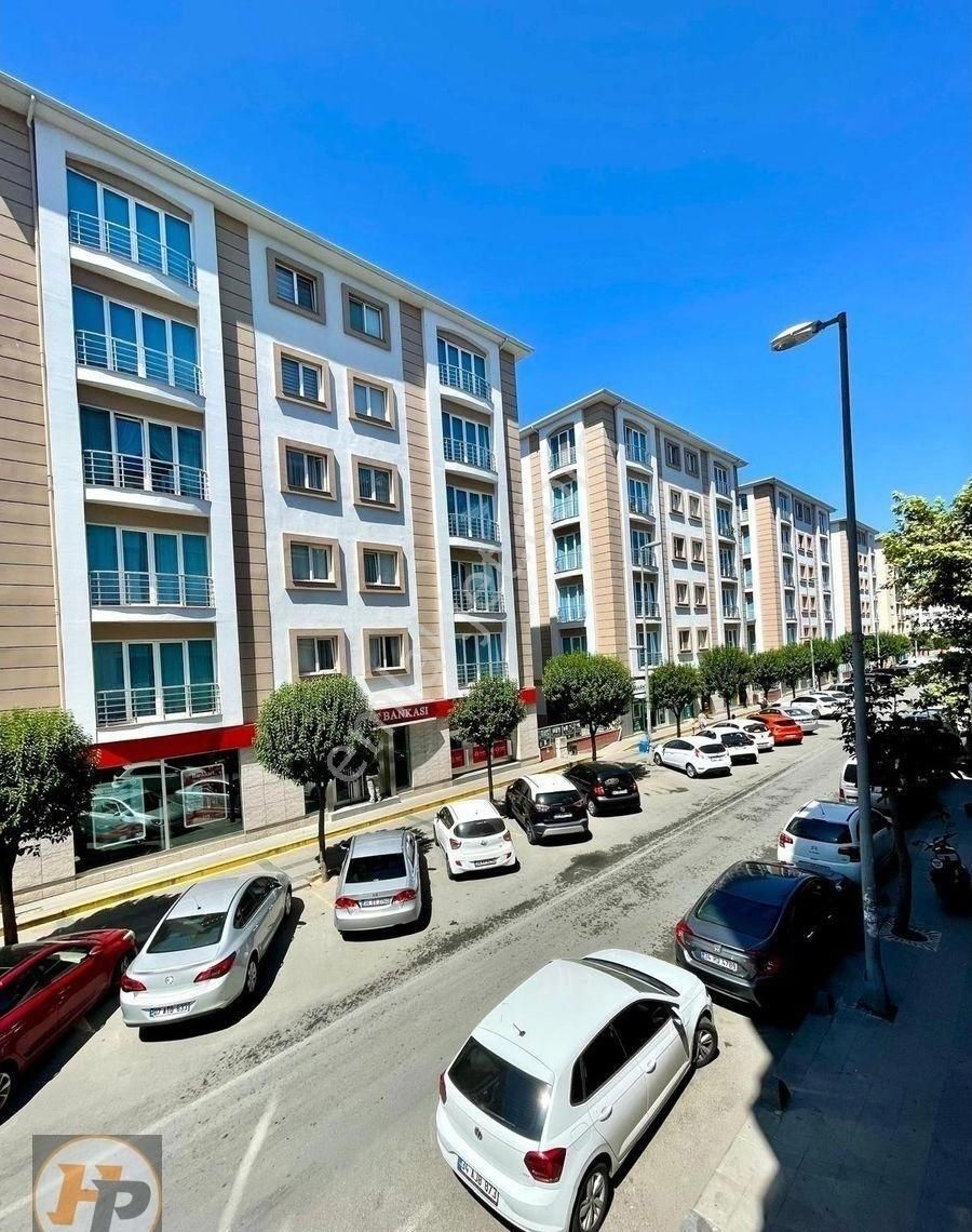 Cennet Mah. Bankalar Cad.köşe Bina'da Satılık Daire - Görsel 3