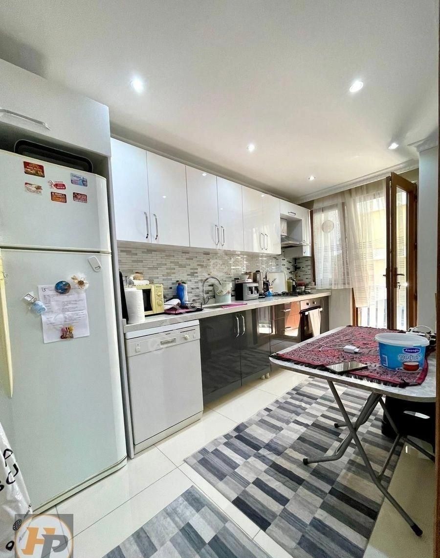 Cennet Mah. Bankalar Cad.köşe Bina'da Satılık Daire - Görsel 11