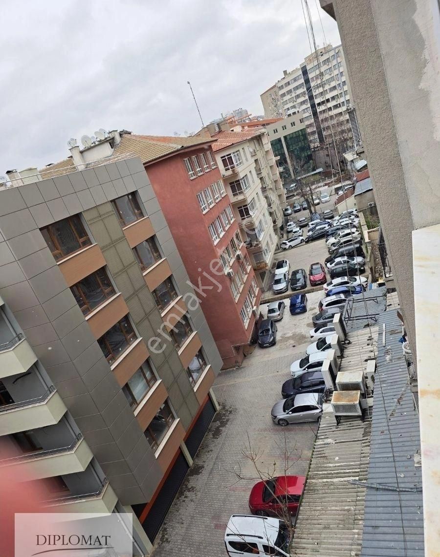 Çankaya / Necatibey Caddesi' Nde; Asansörlü 3+1 İş Yeri - Görsel 23