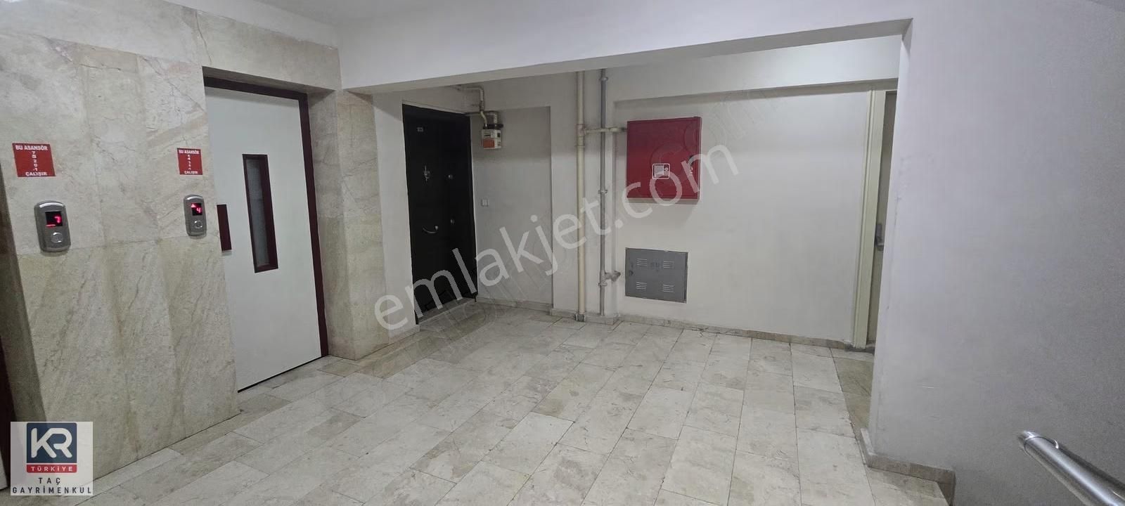 Kr Taç Beşevler Kiralık 3+1 Geniş Daire - Görsel 15