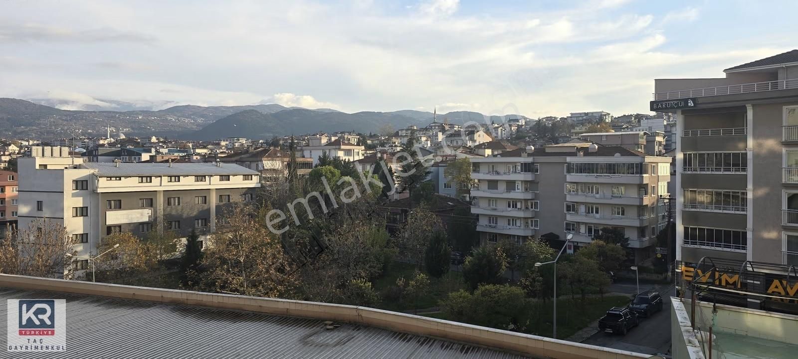 Kr Taç Beşevler Kiralık 3+1 Geniş Daire