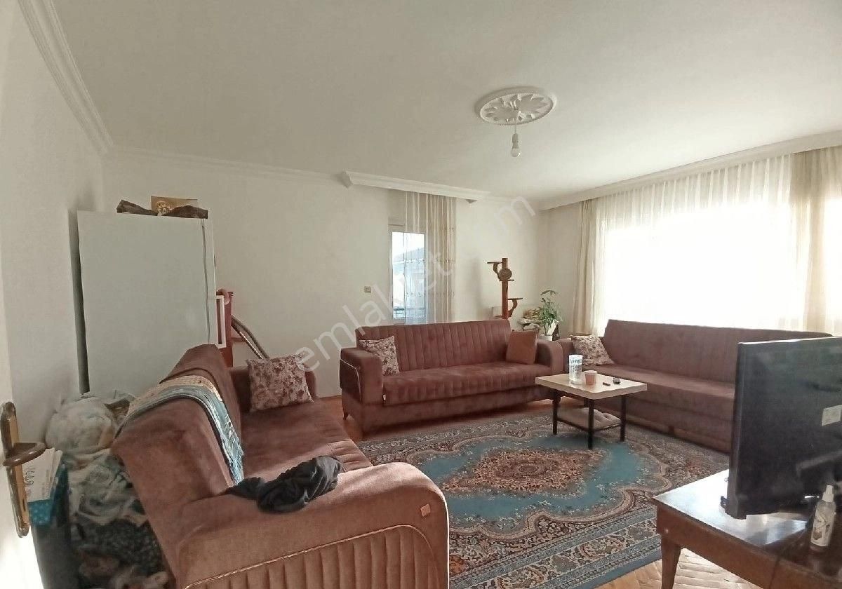 Keçiören Yeşiltepe 3+1 Katta Uygun Daire - Görsel 6