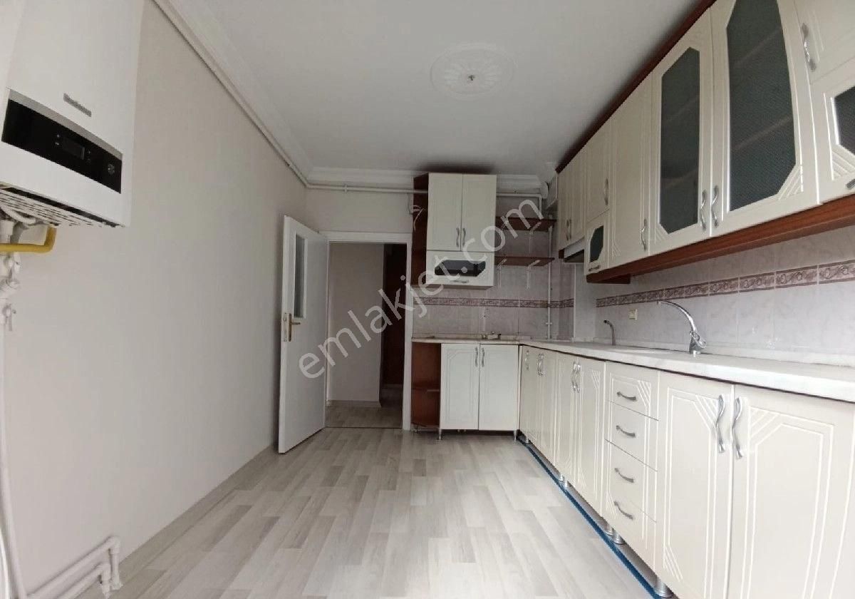 Keçiören Yeşiltepe 3+1 Katta Cadde Üzeri Fırsat Daire - Görsel 9