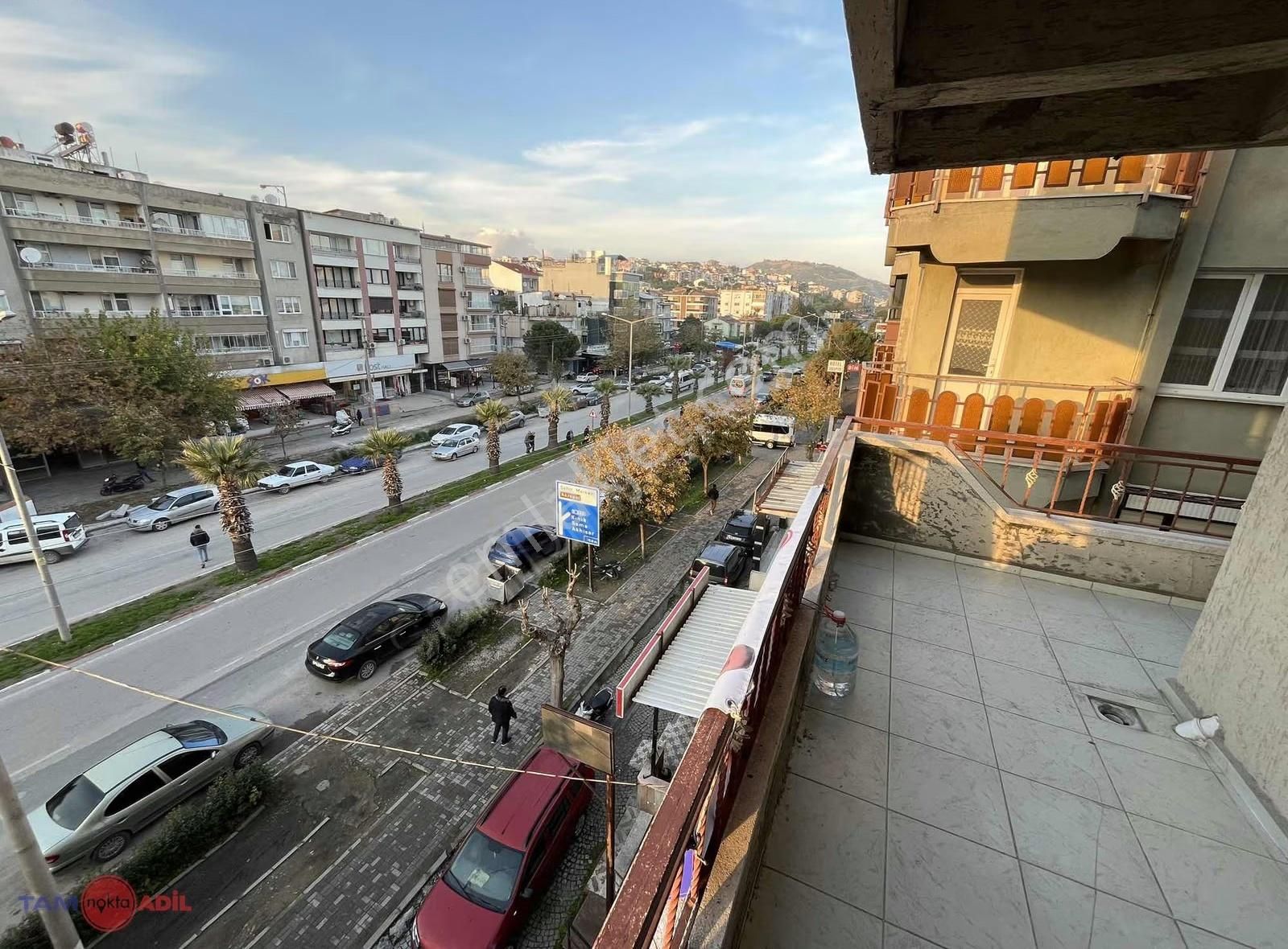 Fatih Mahallesi Geniş 3+1 Asansörlü Doğal Gazlı Ara Kat - Görsel 12