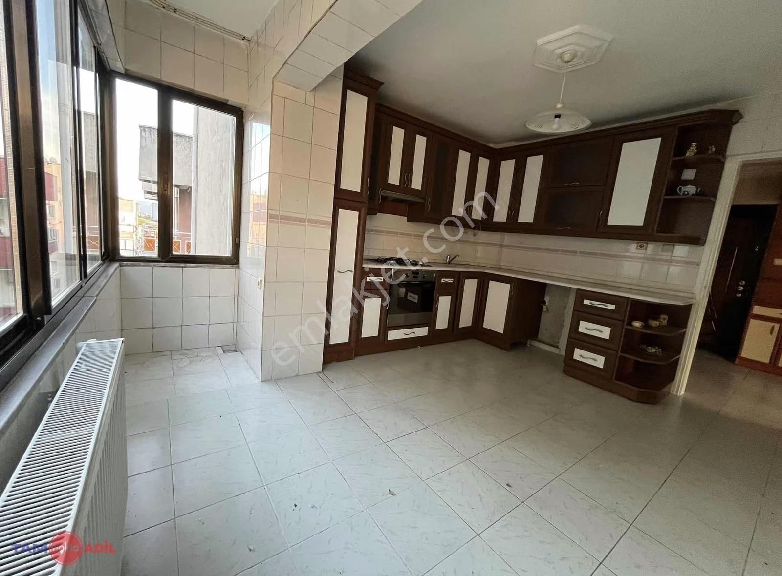 Fatih Mahallesi Geniş 3+1 Asansörlü Doğal Gazlı Ara Kat - Görsel 6