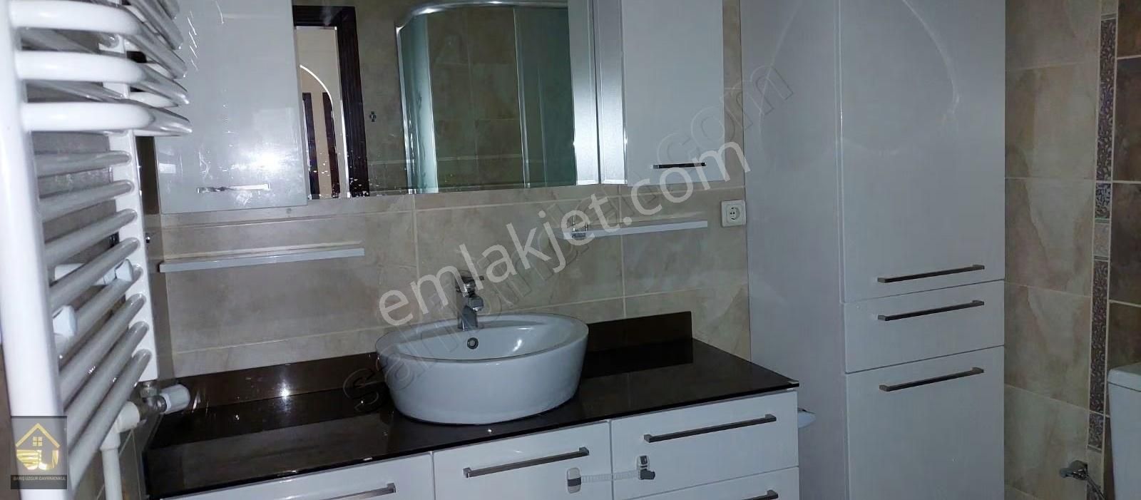 Birlik Mahallesi 443 Sokak Katta Asansörlü 140m2 Satılık 3+1 - Görsel 11