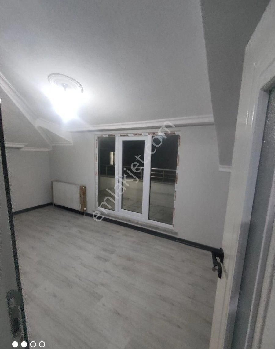 1.69 Krediyle Arnavutköy Mustafakemalpaşada Satılık 4+2 Çatı Kat Dubleks Daire - Görsel 4