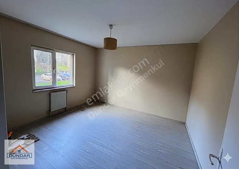 Camili 'de Kiralık 2+1 Güneş Gören Ferah Daire - Görsel 3